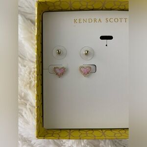 Kendra Scott pink heart earrings